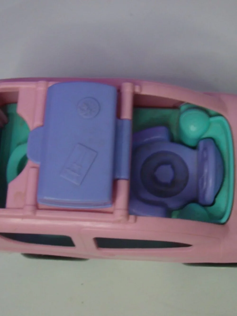 Fisher Price Little People Family Pink SUV Musical Melody w/Mom and Baby 2009